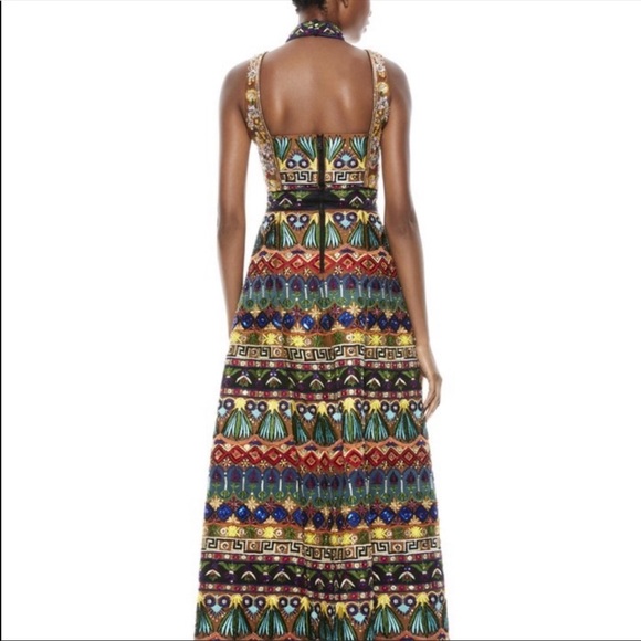 ✨🩰 MARCIELA BeAding Gown With Chocker - Picture 6 of 9